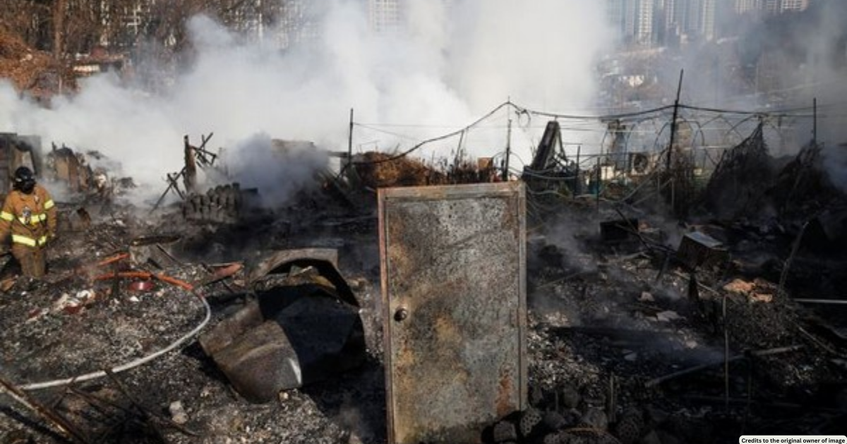 Massive blaze erupts in one of Seoul's last slums, around 500 evacuated